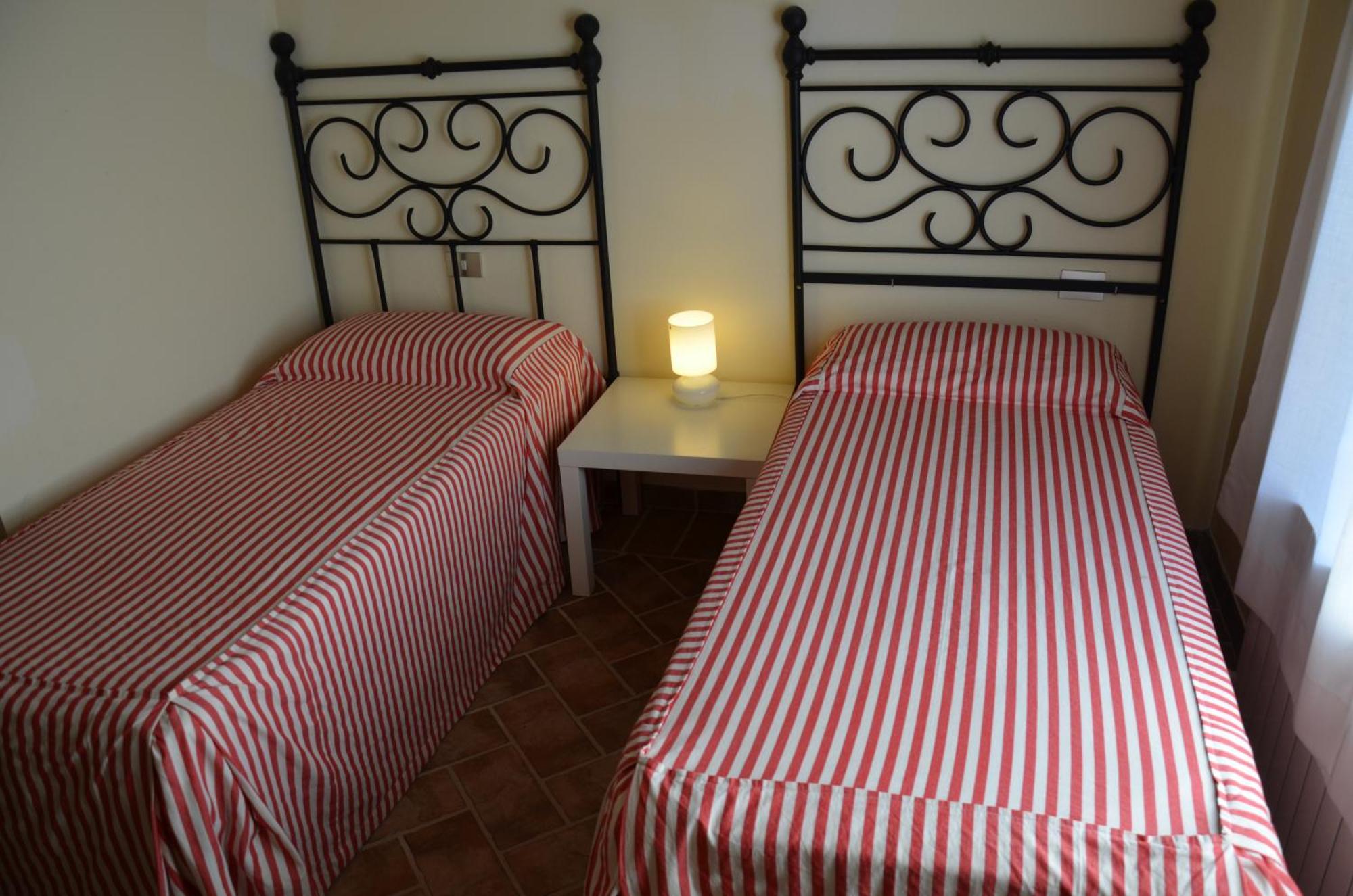 Agriturismo Sant'Alfredo モンテローニ・ダルビア 部屋 写真