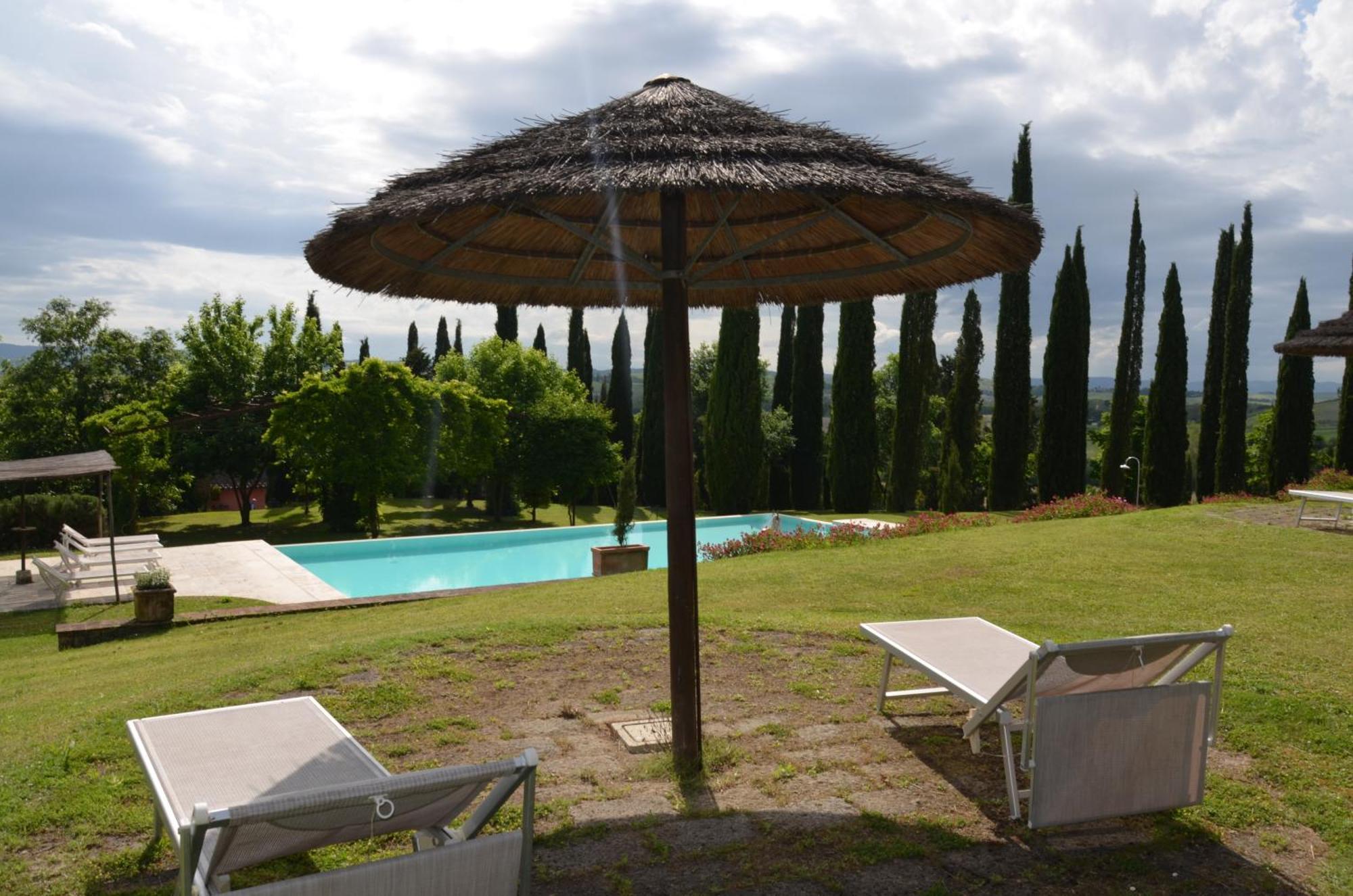 Agriturismo Sant'Alfredo モンテローニ・ダルビア エクステリア 写真