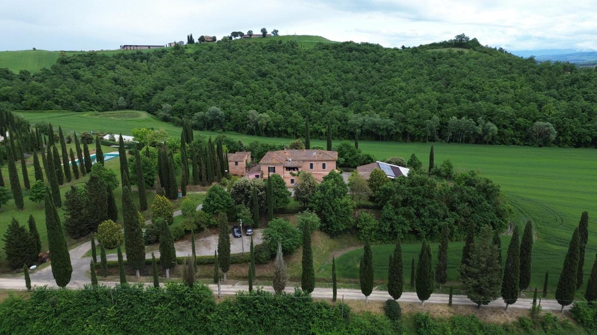 Agriturismo Sant'Alfredo モンテローニ・ダルビア エクステリア 写真