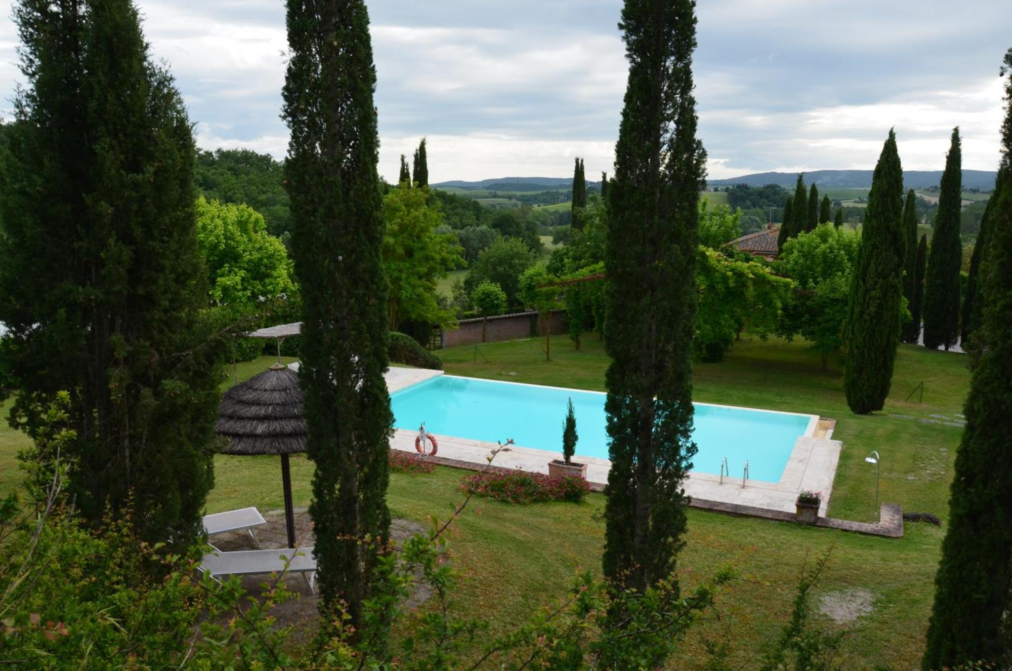 Agriturismo Sant'Alfredo モンテローニ・ダルビア エクステリア 写真